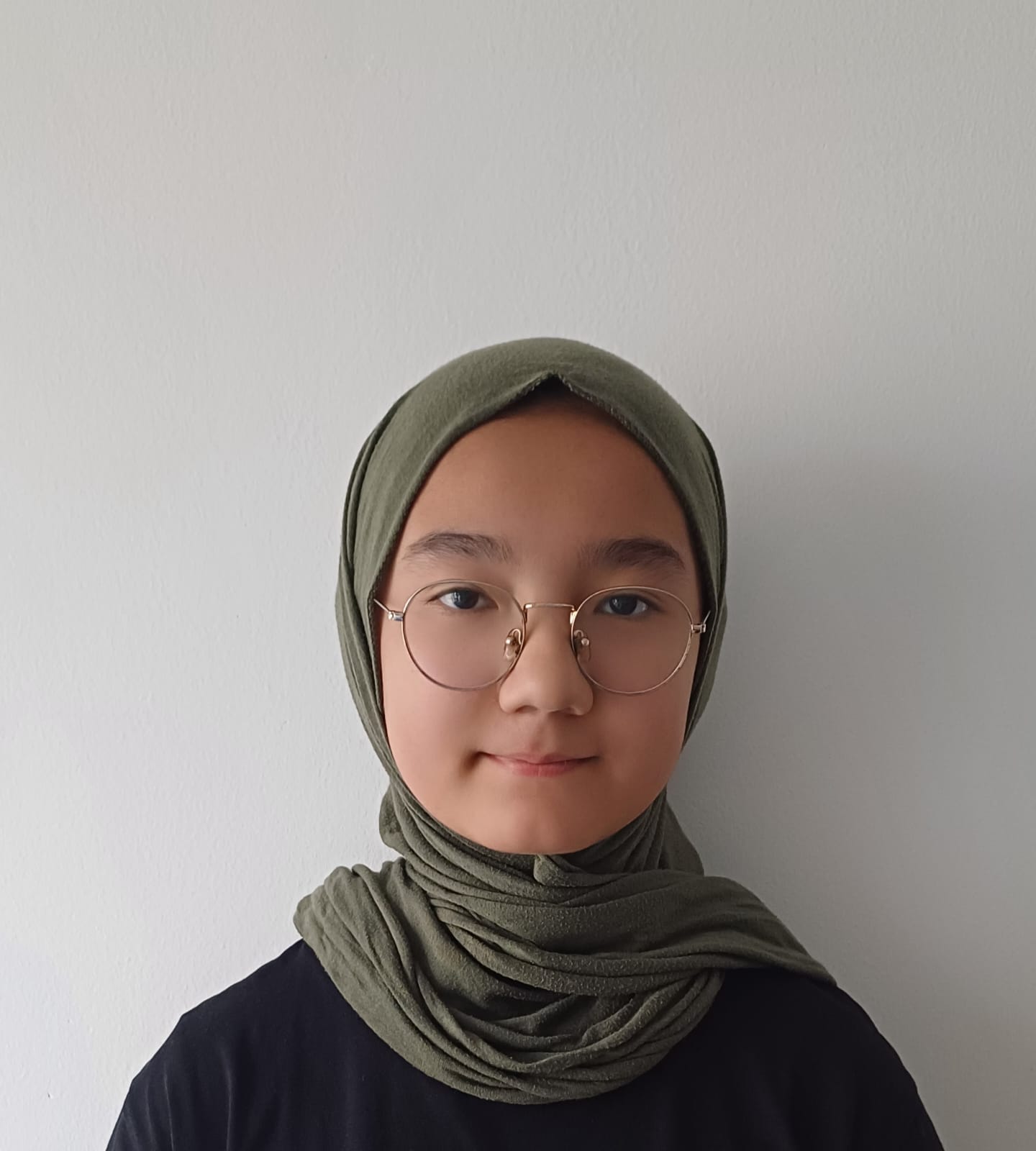 Profile Image of نەزىرە قەشقەرلى