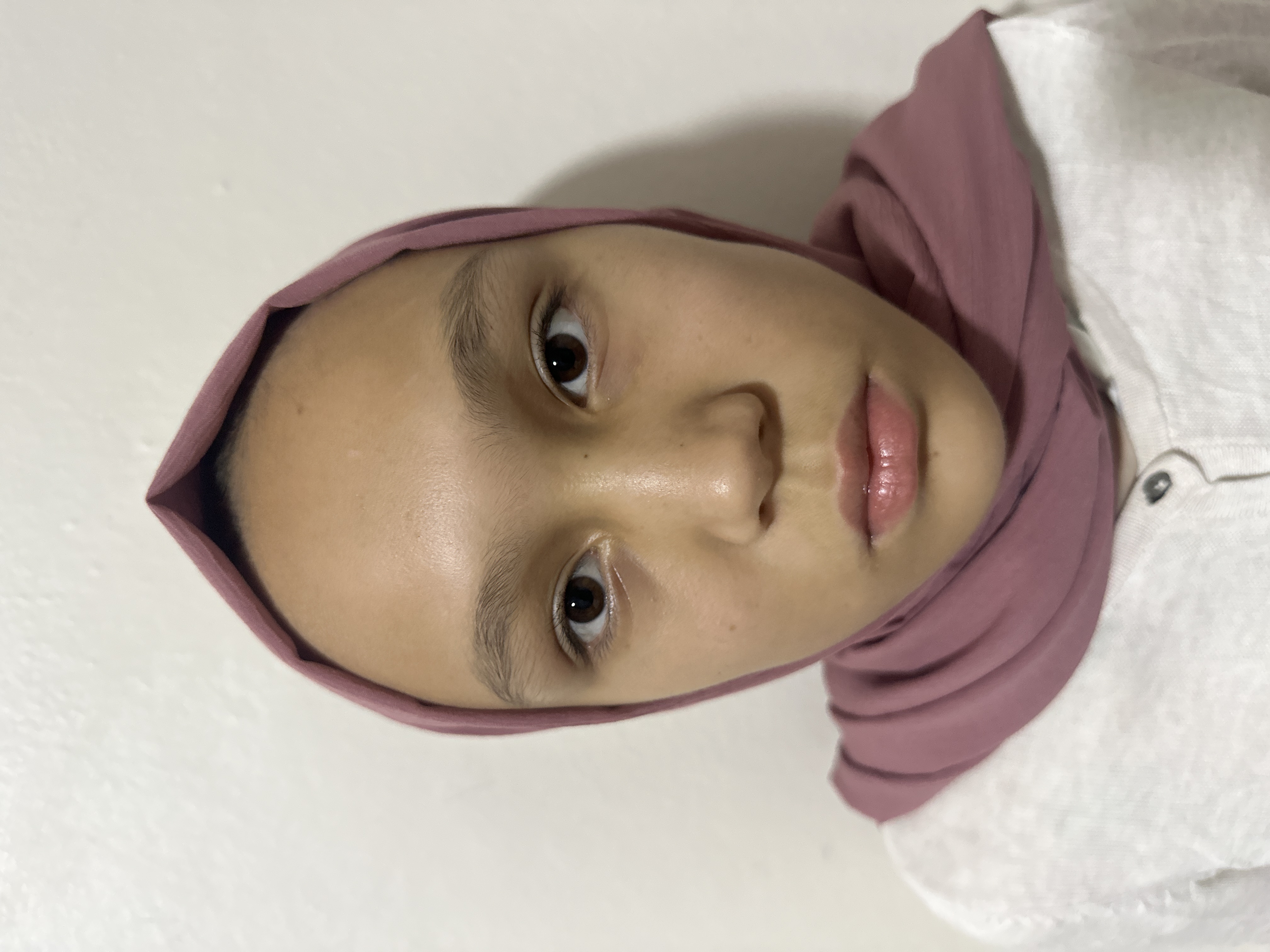 Profile Image of پاتىمە ئىگەچى